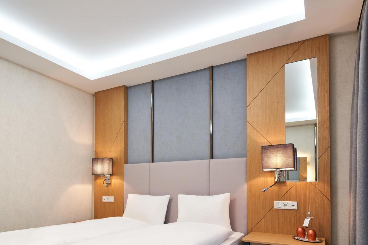 Wens Hotel Майнц Екстериор снимка